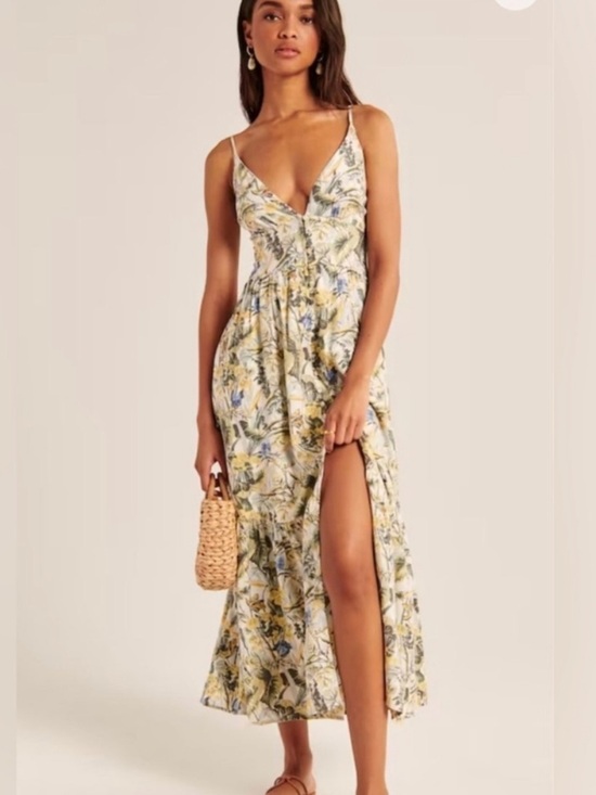 Abercrombie & Fitch Dresses & Skirts - Abercrombie & Fitch Yellow and Blue Tropical Maxi Dress
